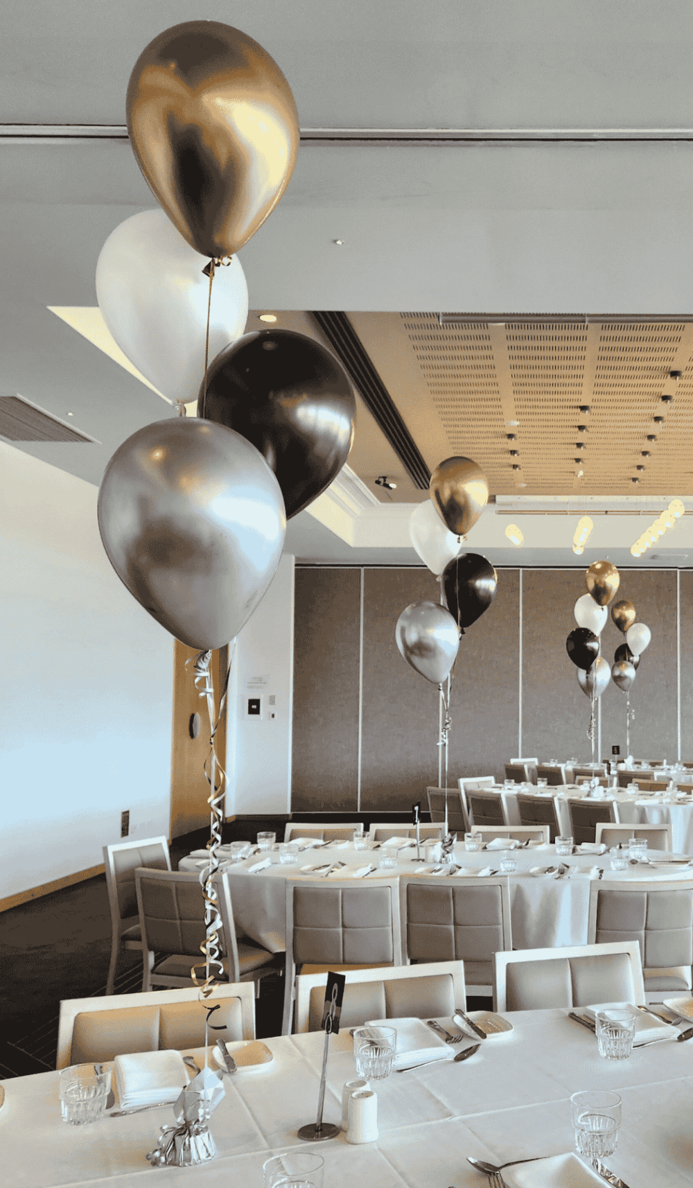 Helium Balloon Bouquet Table Arrangement