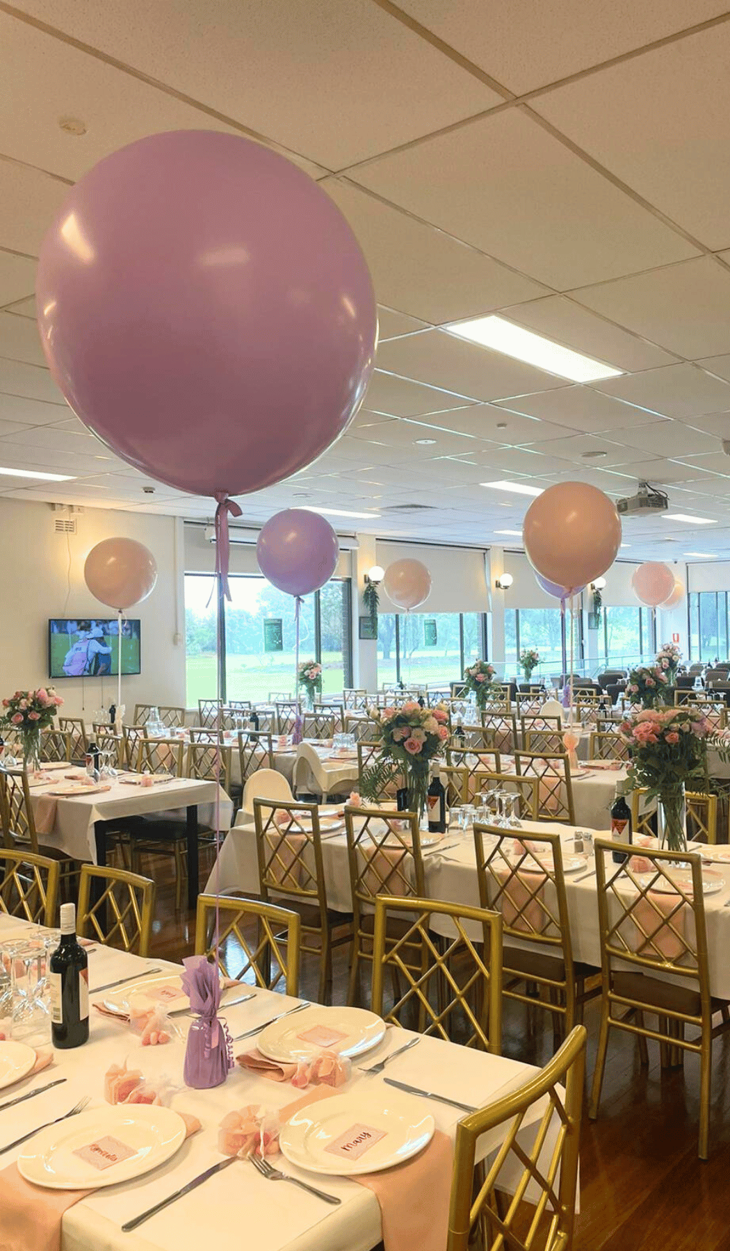 90cm Round Jumbo Helium Balloon Table Centrepieces