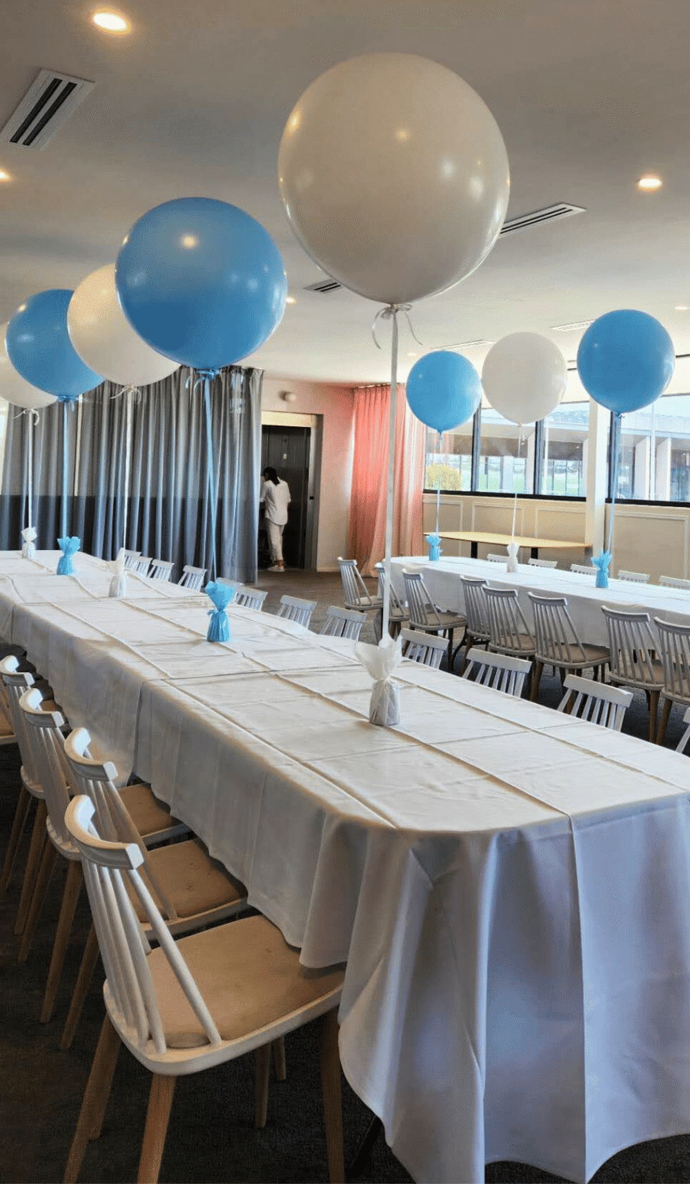90cm Round Jumbo Helium Balloon Table Centrepieces