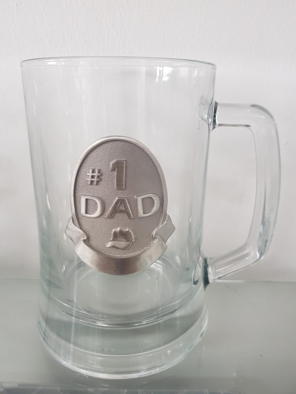 Beer Mug Glass with Badge #1 Dad