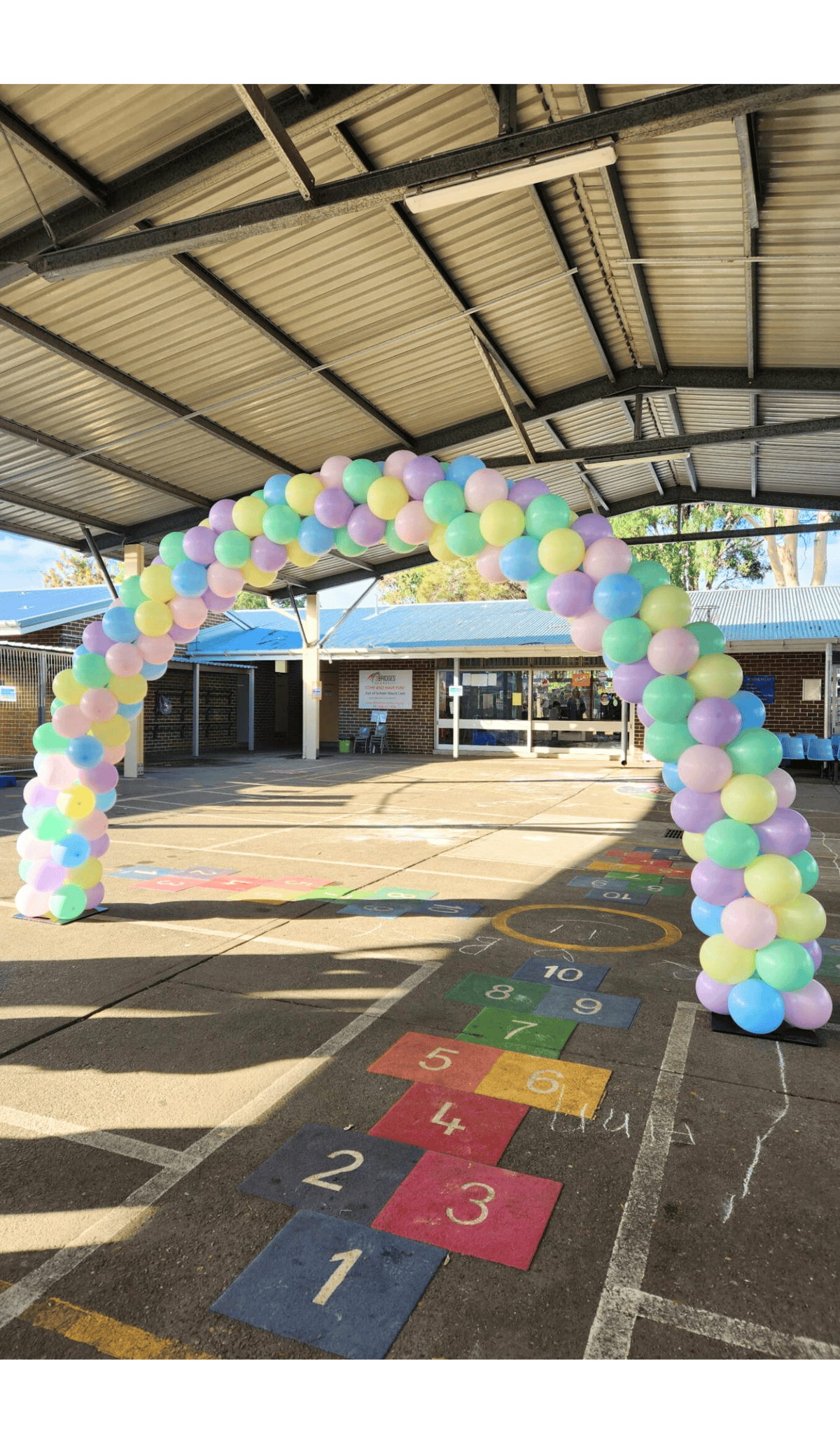 Pastel Small Garland Arch