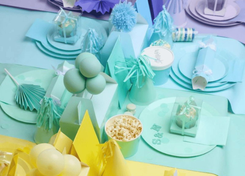 Baby Shower party essentials available from The Party's Here, Sydney Australia.