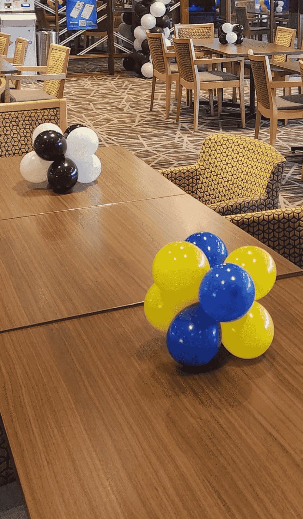 table decor cluster air filled balloon arrangement